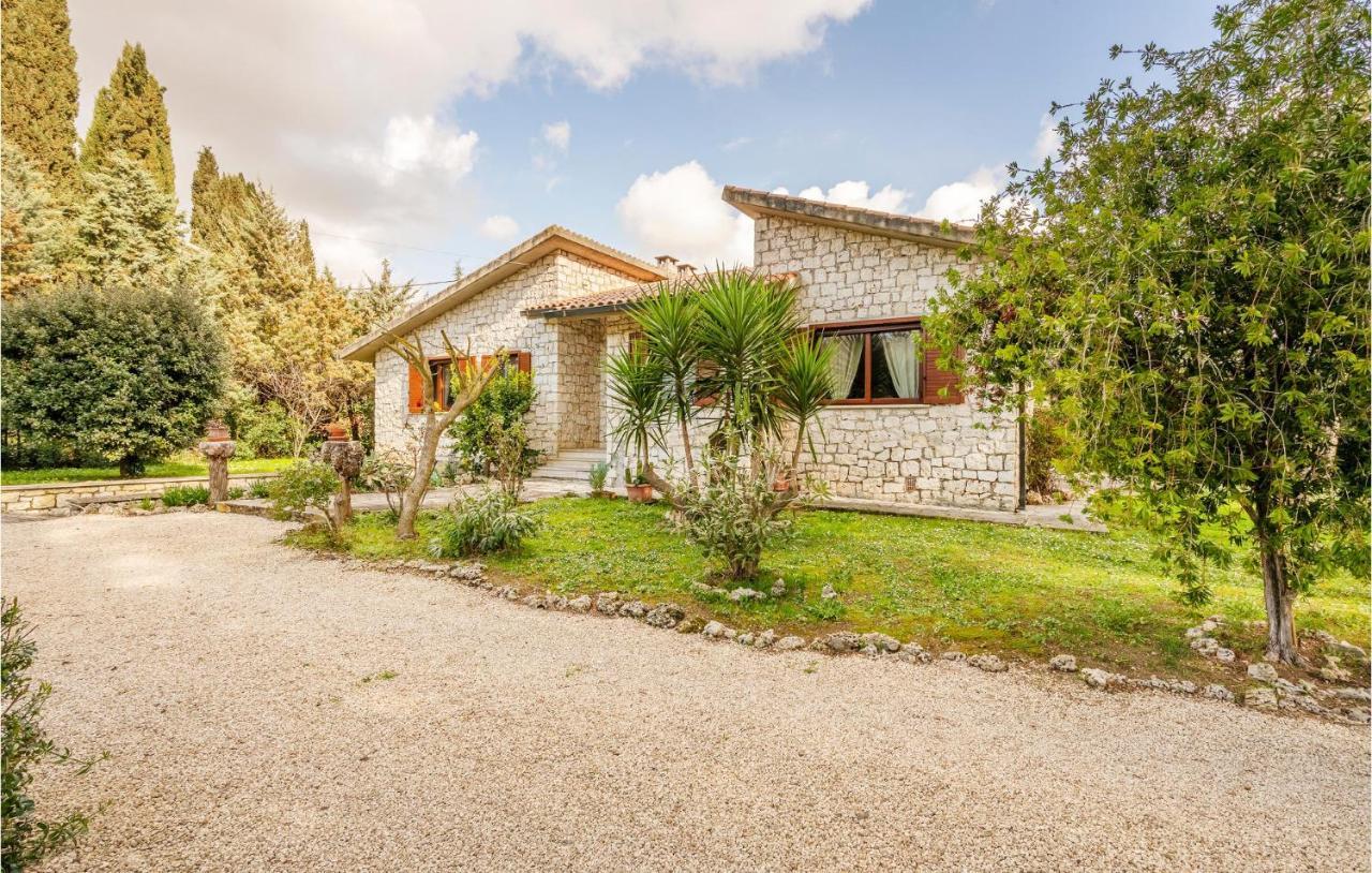 Amazing Home In Saturnia With Wifi Zewnętrze zdjęcie